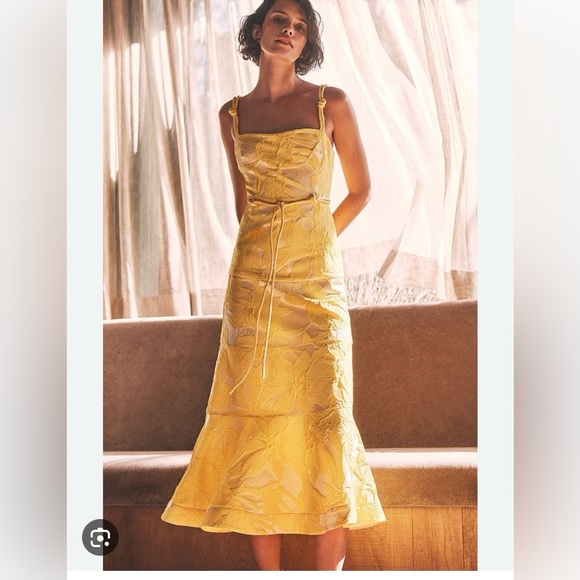 Alexis Dresses & Skirts - Alexis Delphine Dress size Medium